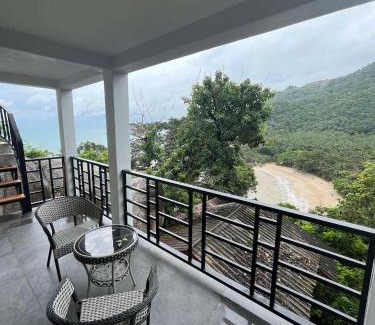 Baan Tai Apartment | Silver Cliff Room 16