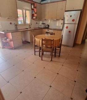 Stylida House | Silver Coast Cottage Raches