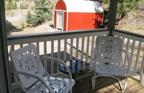 Lake City Cabin | Silver Coin Cabin "Reserve Early for Summer 2025" Call Steve @ 940-390-8071