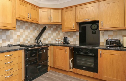Holsworthy House | SILVER CROOKS, pet friendly, country holiday cottage in Holsworthy