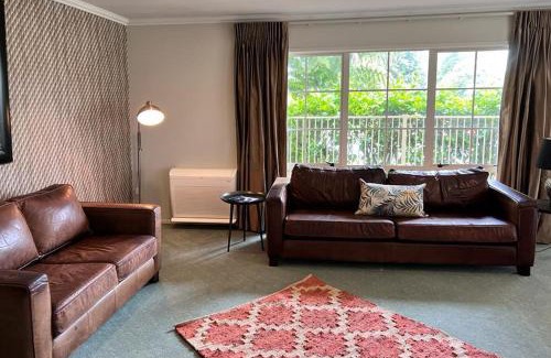 Fenton Street Hotel | Silver Fern Rotorua Suites & Spa