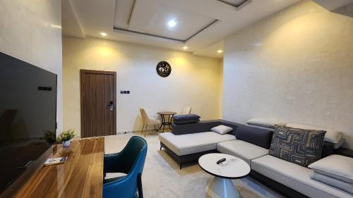 Ilorin Hotel | Silver Gate Hotel and Suites