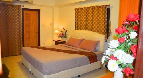 Lat Krabang Hotel | Silver Gold Garden, Suvarnabhumi Airport