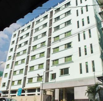 Yankin Township Hotel | Silver Green Hotel