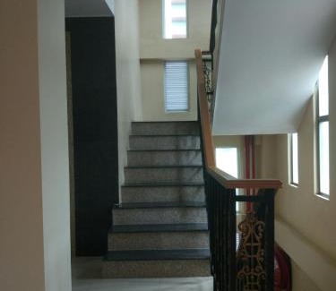 Yankin Township Hotel | Silver Green Hotel