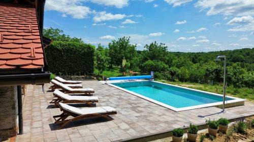 Cazma Villa | Silver Juglans Holiday Home