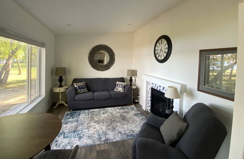 Battle Lake House | Silver Lake Escape