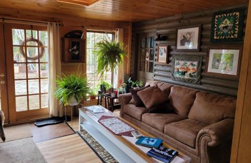 Lee Bed & Breakfast | Silver Lake Inn