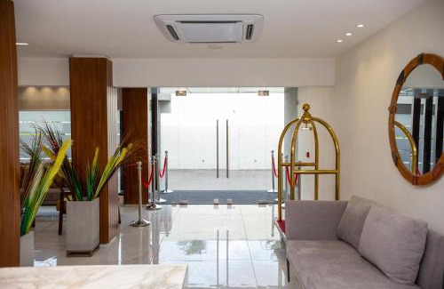 Angre Hotel | Silver Moon Hotel
