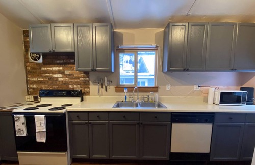 Kellogg House | Silver Mountain Stay!