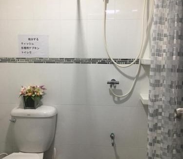 Rama 9 House | Silver Room Guest House Very Close Bangkok Hospital