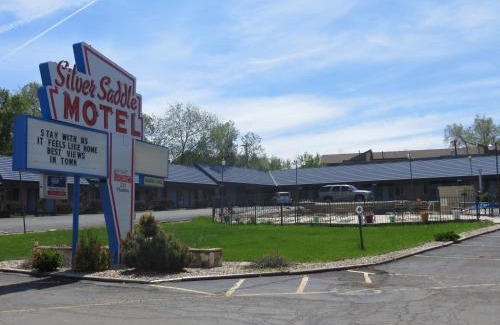 Manitou Springs Hotel | Silver Saddle Motel