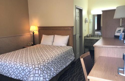 Glenwood Springs Hotel | Silver Spruce Inn