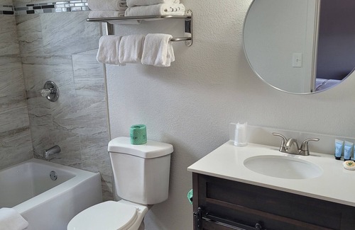 Burns Hotel | Silver Spur Motel