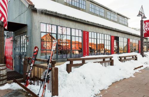 North Park City House | Silver Star #703 - 3 Bed TH