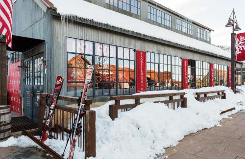 North Park City House | Silver Star #902 - 3 Bed TH