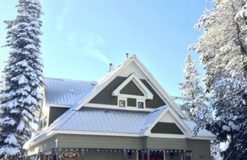 Silver Star Mountain House | Silver Star Two Bedroom Suite on the Knoll, fireplace, ski/bike storage, hot tub
