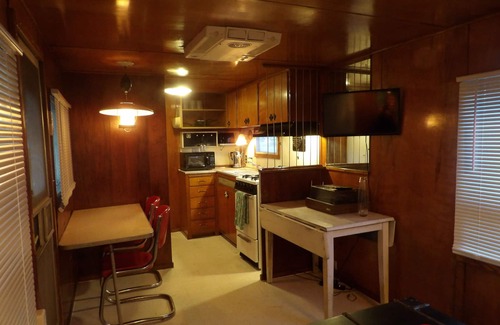 Rockport House | Silver Starfish.Heated pool, Hot tub, High speed WiFi, Pet friendly!