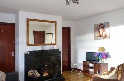 Blainroe Cottage | SILVER STRAND COTTAGE, pet friendly in Wicklow Town, County Wicklow