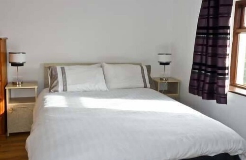 Blainroe Cottage | SILVER STRAND COTTAGE, pet friendly in Wicklow Town, County Wicklow