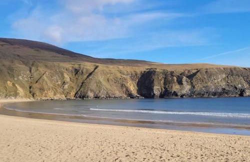 Malin Beg Ski Chalet | Silver Strand Lodge