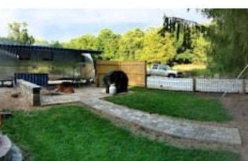 Rossville House | Silver Sun Retreat