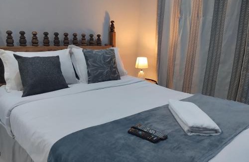 Middelburg House | Silver Vain