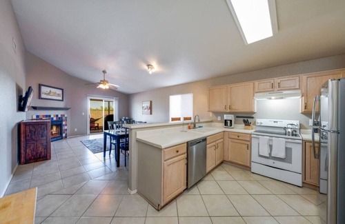 Tucson Apartment | Silverbell (Lindley`s)
