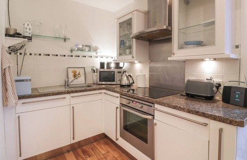 Millport Cottage | SILVERBELLS, pet friendly, character holiday cottage in Millport