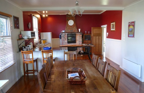 Deloraine Cottage | Silverbirch Cottage.