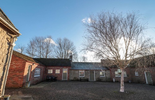 Ford Cottage | SILVERBIRCH, pet friendly, with a garden in Cornhill-On-Tweed