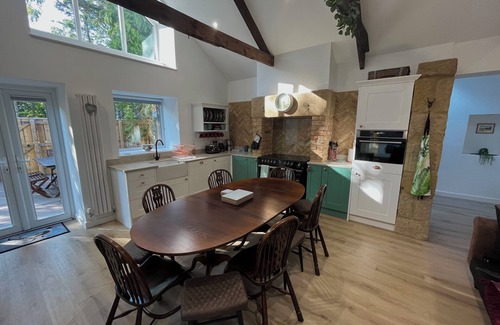 Morpeth Cottage | Silverbrooke Northumbrian Country Cottage with hot tub. Child and dog friendly