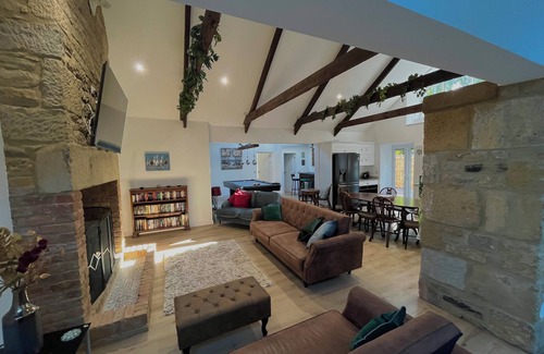 Morpeth Cottage | Silverbrooke Northumbrian Country Cottage with hot tub. Child and dog friendly