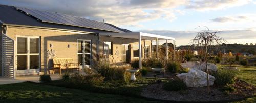 Calare House | Silverdown Luxury king rooms OR Apartment