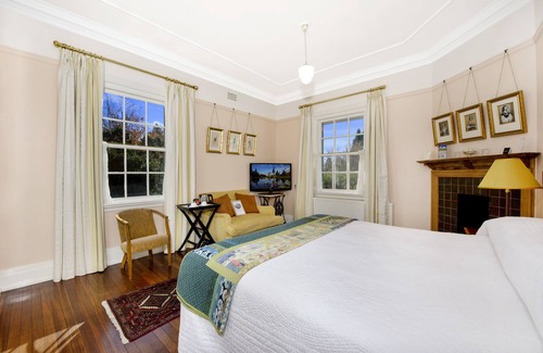 Wentworth Falls Bed & Breakfast | Silvermere
