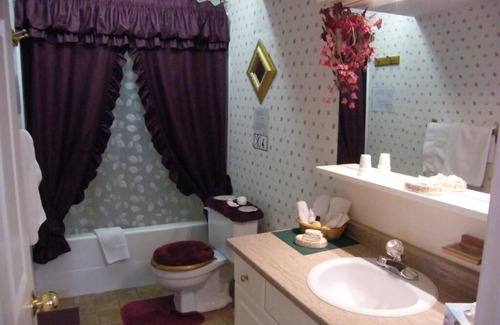 Smithers Bed & Breakfast | Silvern Lake Trail Bed & Breakfast