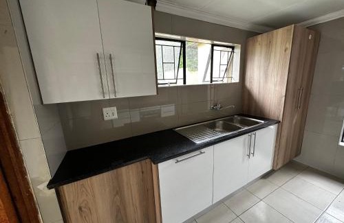 Silverton Apartment | Silverton Private Apartment