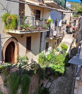 Prossedi House | Silvia House