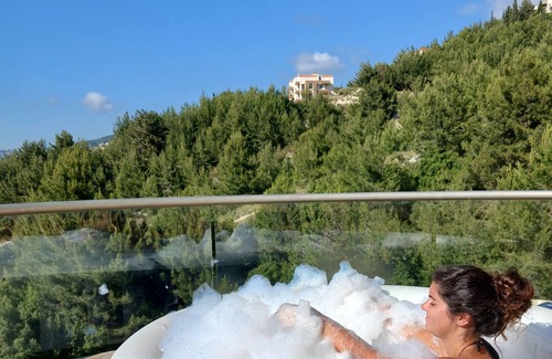 Ghazir Apartment | Silvia's Seaview Penthouse with jacuzzi
