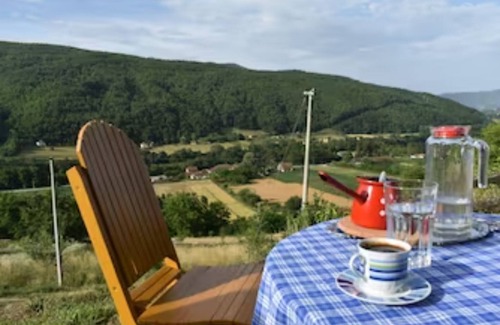 Beserovina Apartment | Sima's house on the slopes of Tara - view of the Drina valley