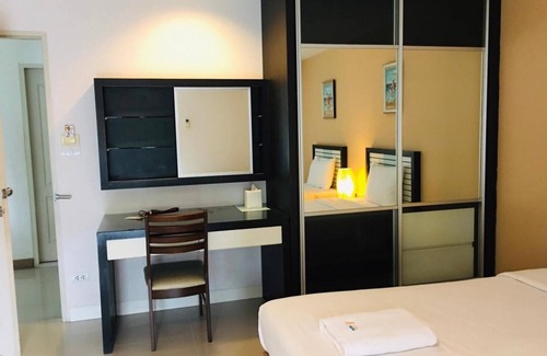 Saen Suk Hotel | Similan Mansion