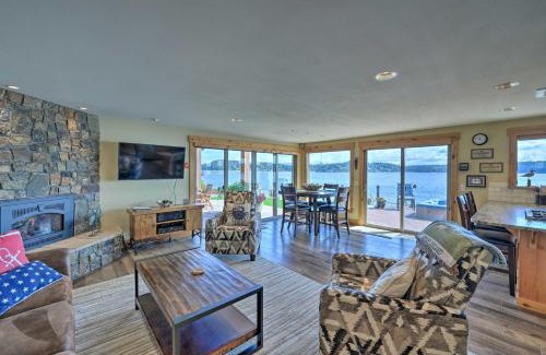 Anacortes House | Similk Bay Retreat with Deck, Fire Pit and Hot Tub!