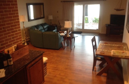 Falmouth Apartment | Simonson Lakeside on Highland Lake