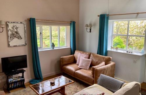 Saxmundham House | Simpers Drift, Great Glemham