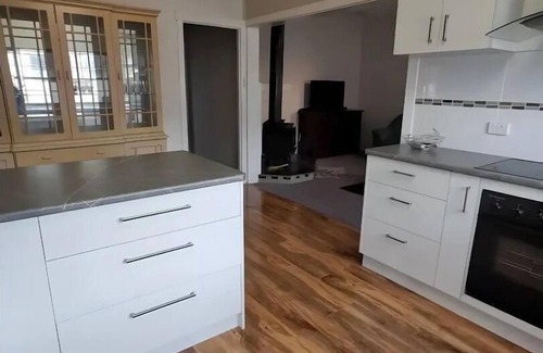 Khancoban House | Simple 4 Beedroom Home in Khancoban