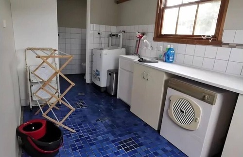 Khancoban House | Simple 4 Beedroom Home in Khancoban