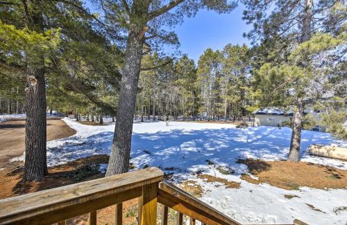 Eagle River House | Simple Cranberry and Wine Farm Home with Fire Pit!