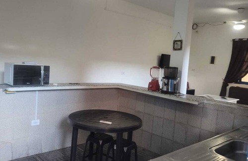 Itanhaem House | Simple house 5 km from the beach in Itanhaém – affordable and functional