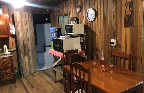 Armazem House | Simple house in the middle of nature to replenish energy!