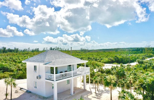 North Palmetto Point House | Simple Life Cottage 1 Bedroom Cottage